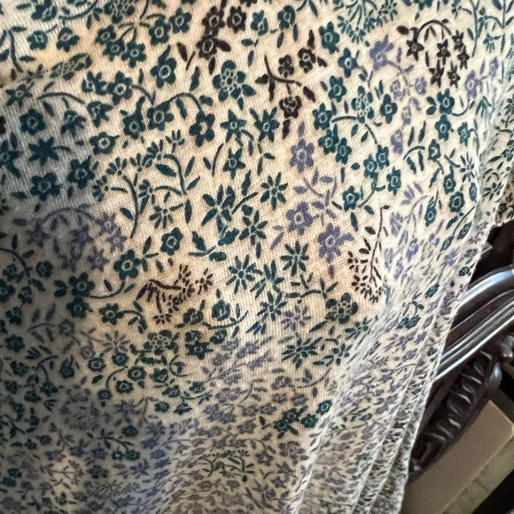 Lucky Brand Silver Cream Relaxed T-Shirt - Picture 3 of 8